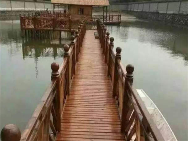 天津防腐木，究竟能防多久的腐？